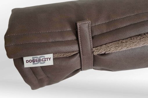 Dogs in the City Reisematte Saddle braun